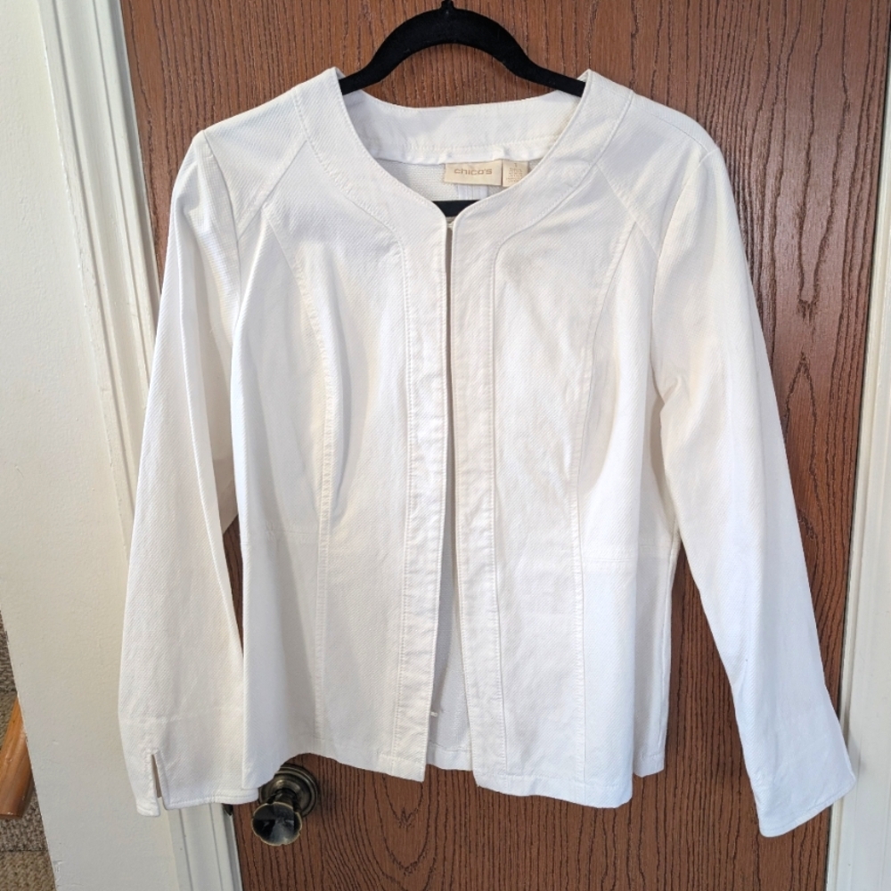 Chico's White Women Blazer *Size M/8*